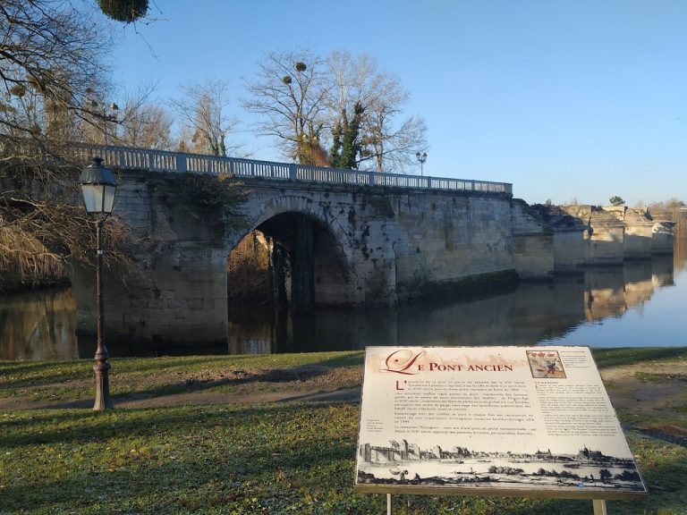Ancien pont de Poissy