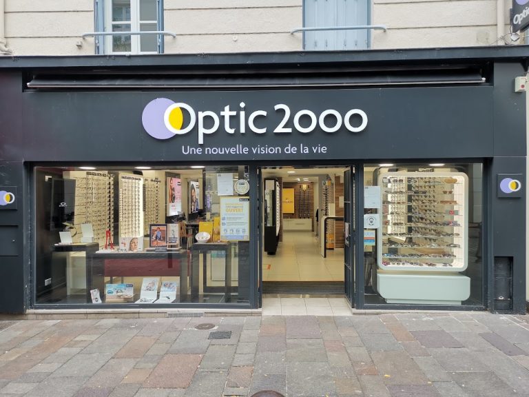 Opticien Poissy – Optic 2000 – Face au cinéma