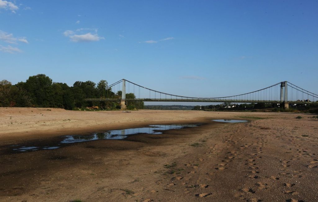 France Faces Unprecedented Drought and Water Crisis