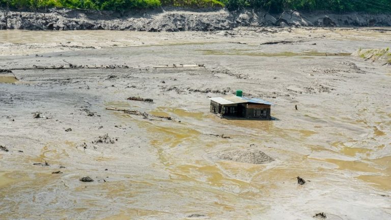 Nepal Floods: 270 Dead, 1,300 Missing After Glacier Collapse