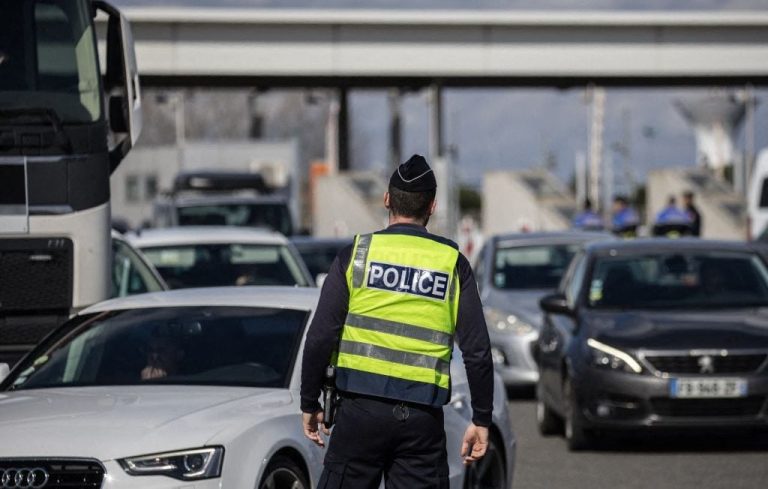 French Police Use Aircraft to Catch Tailgaters