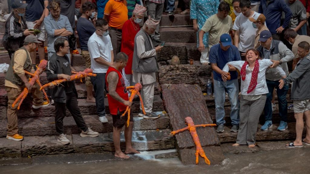 Nepal Floods: 4,000 Missing, DNA Used to Identify Bodies