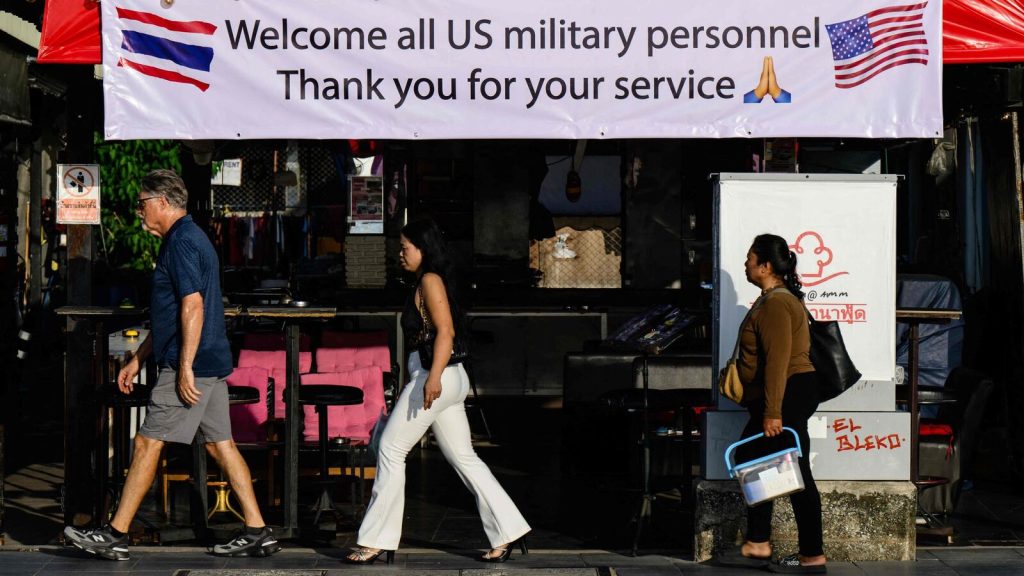 US Aircraft Carrier Docks in Thailand After 285 Days at Sea